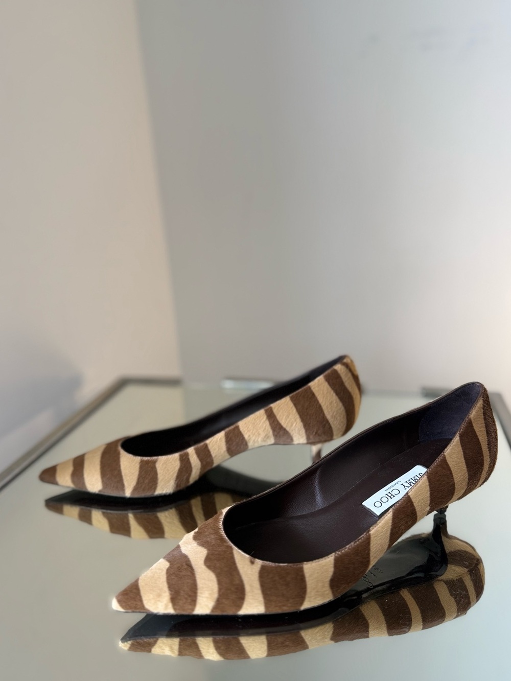 New Jimmy Choo Amelia 35 Chocolate Zebra Printed Pony Pumps $1,095 39.5 - Picture 7 of 14